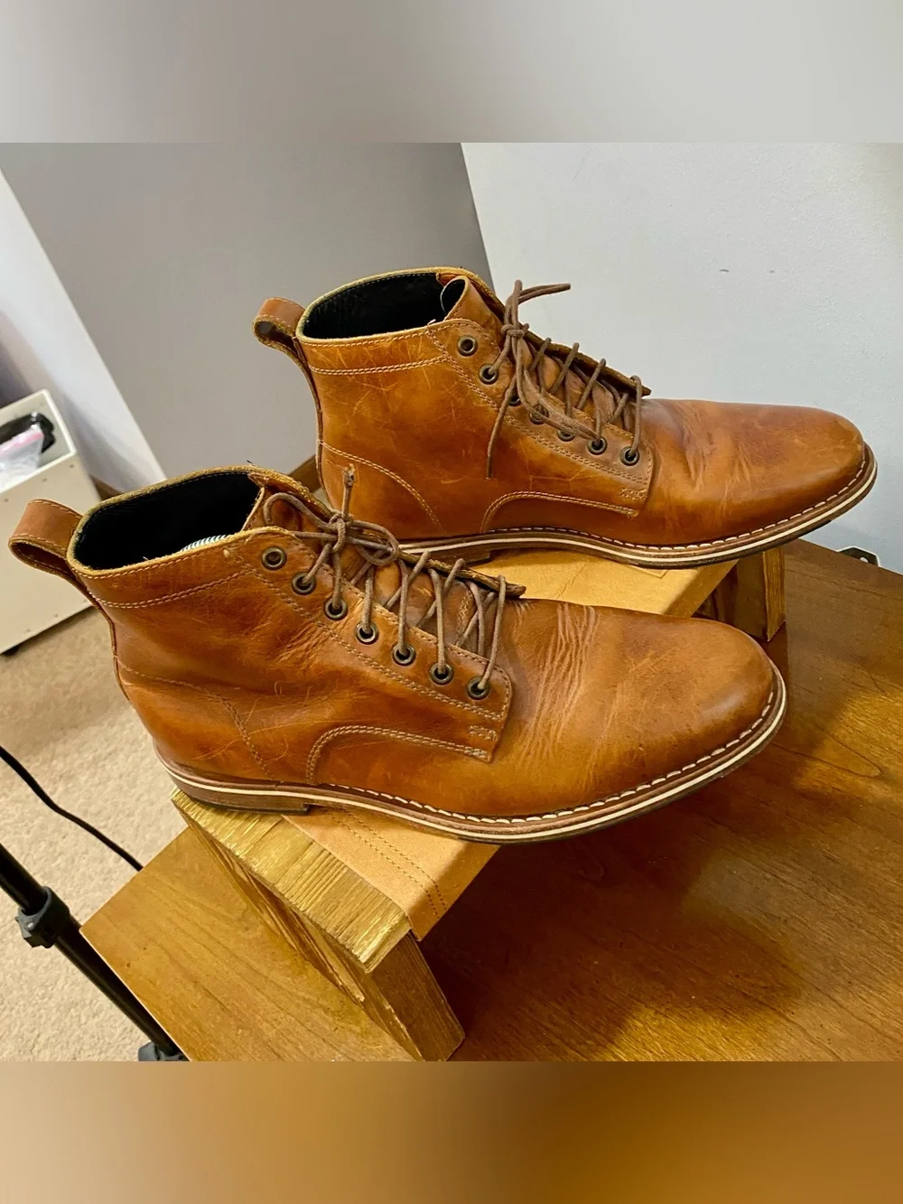 Helm The Zind Teak Brown Leather Men’s Dress Chukka Boots Sz 9 M Business Casual